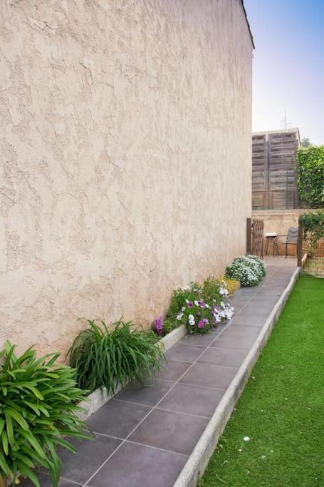 Appartement En Rez De Jardin Et Terrasse Ds Villa Hyères Eksteriør billede