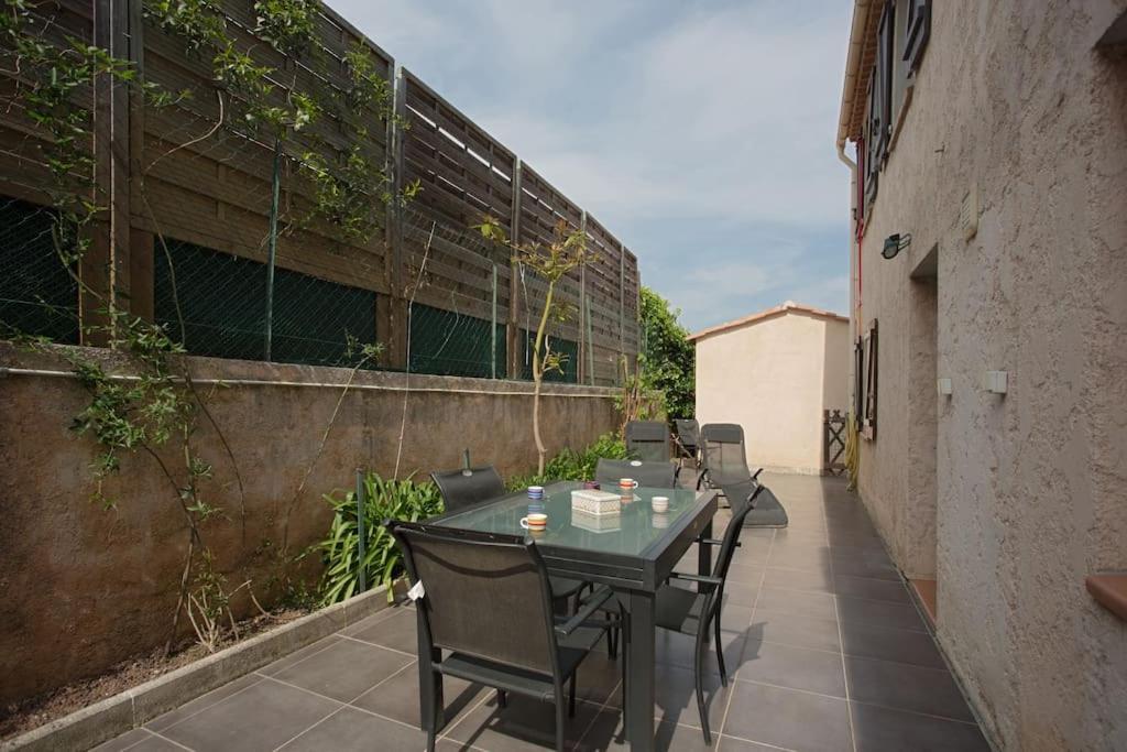 Appartement En Rez De Jardin Et Terrasse Ds Villa Hyères Eksteriør billede